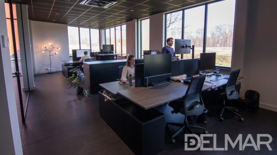 Het positieve effect van zit-sta bureau's