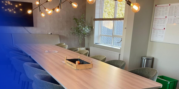 Oplevering personeelskamer Carmel College Denekamp